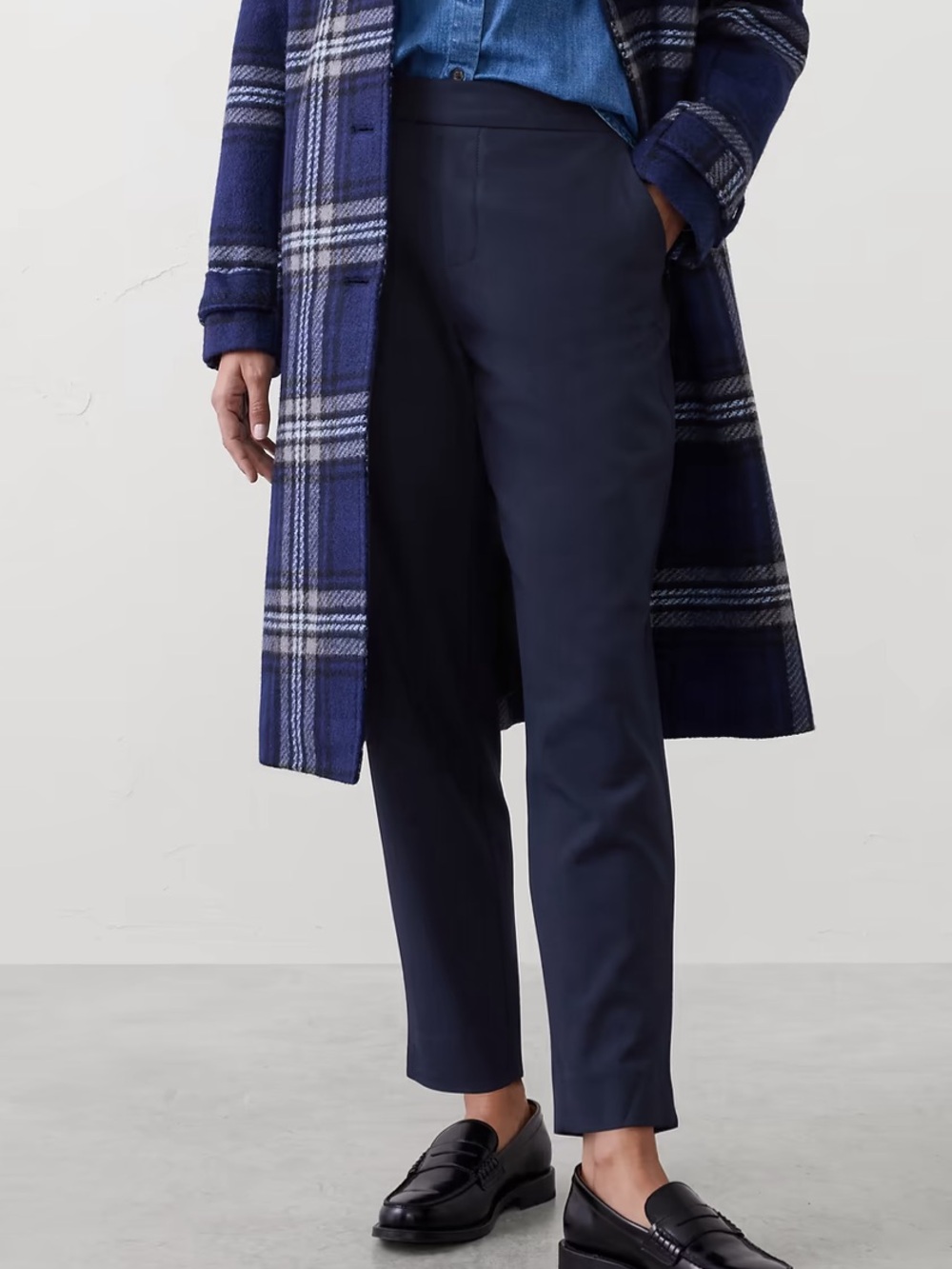 Banana Republic Factory Women 10 Navy Blue Pull On High Rise Hayden Tapered Pant
